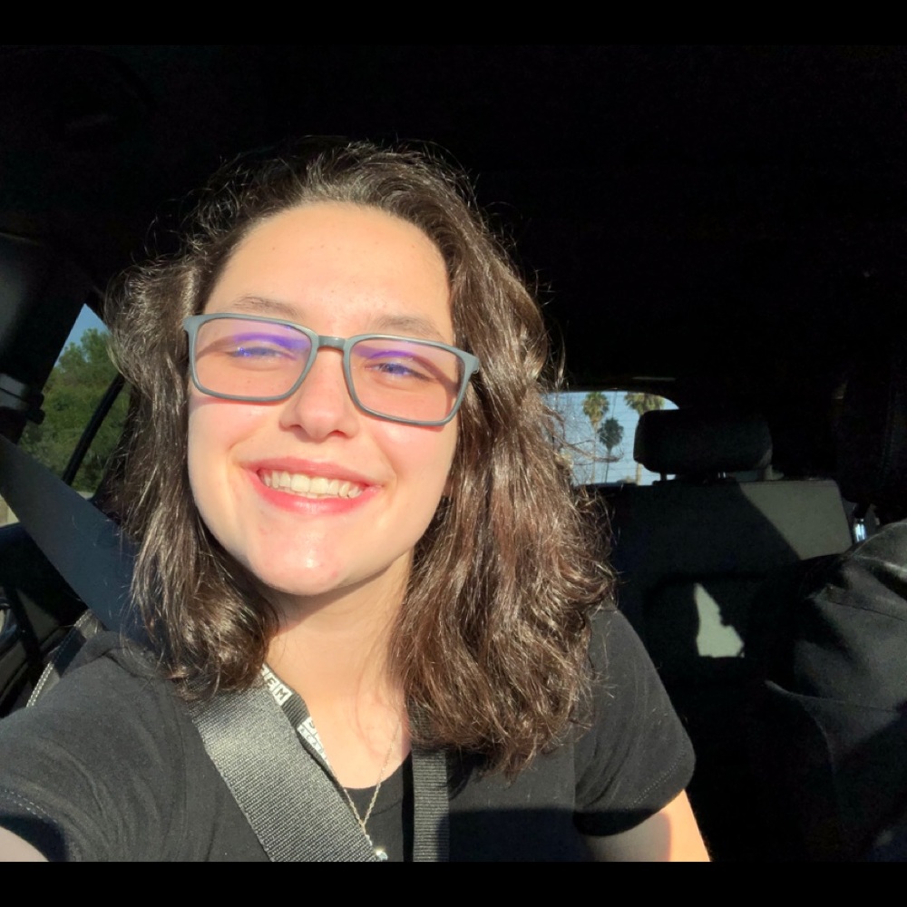 Meet your Posher, Madelyn